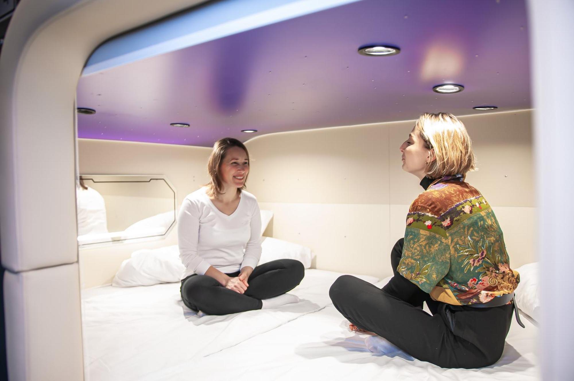 Av-3 Capsule Hotel Κίεβο Εξωτερικό φωτογραφία