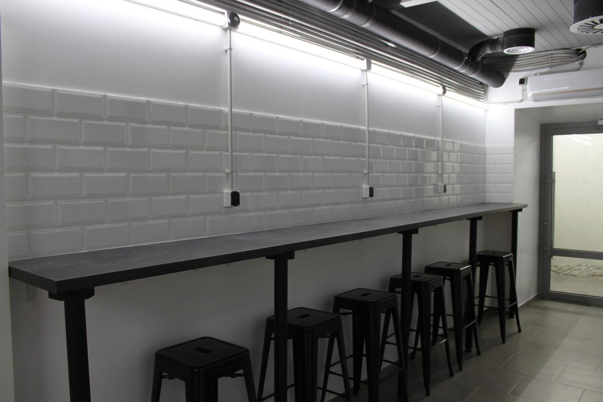 Av-3 Capsule Hotel Κίεβο Εξωτερικό φωτογραφία